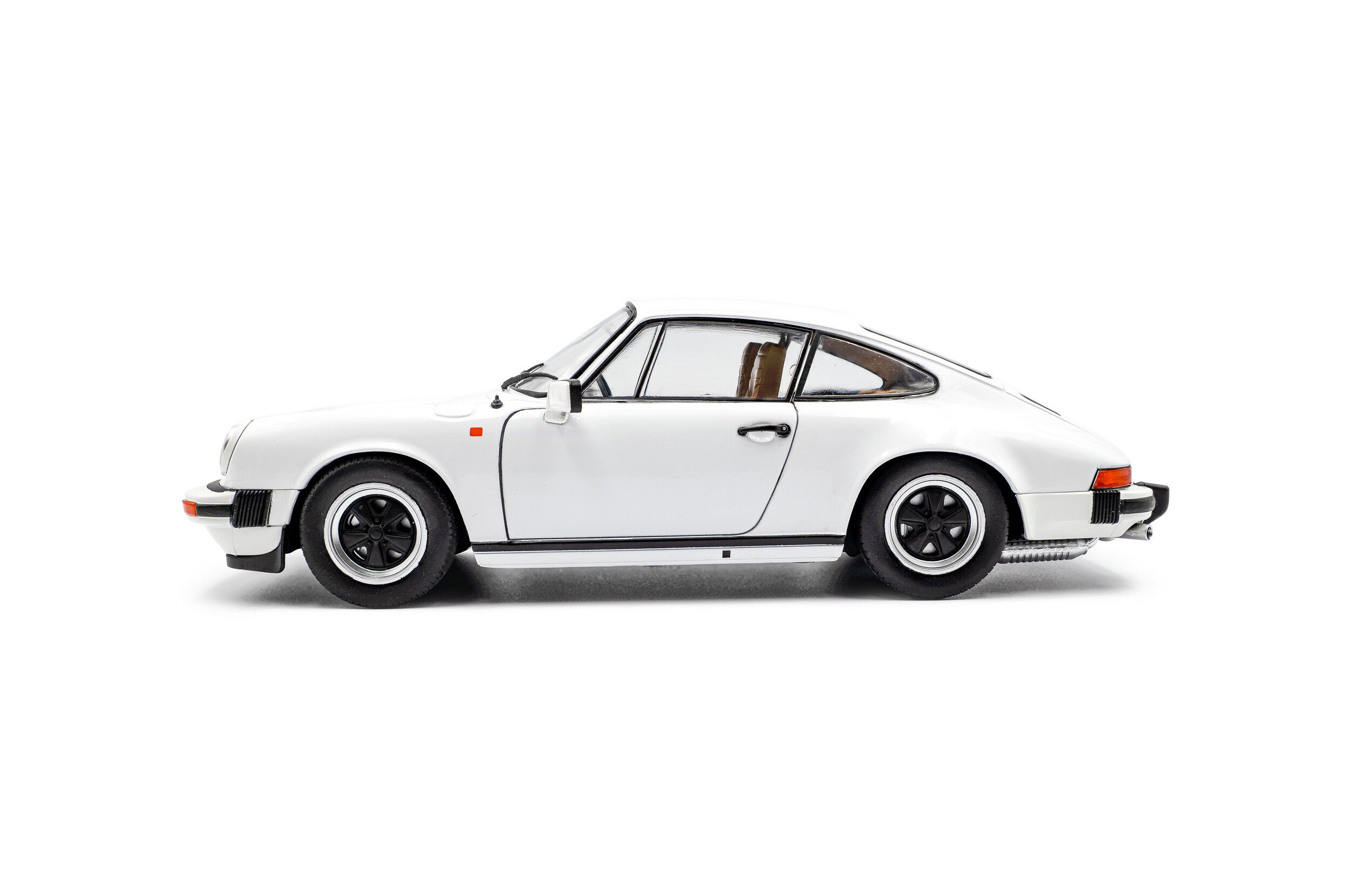 Solido 1974 Porsche 911 Carrera 3.0 SC White 1:18 Scale Diecast Model